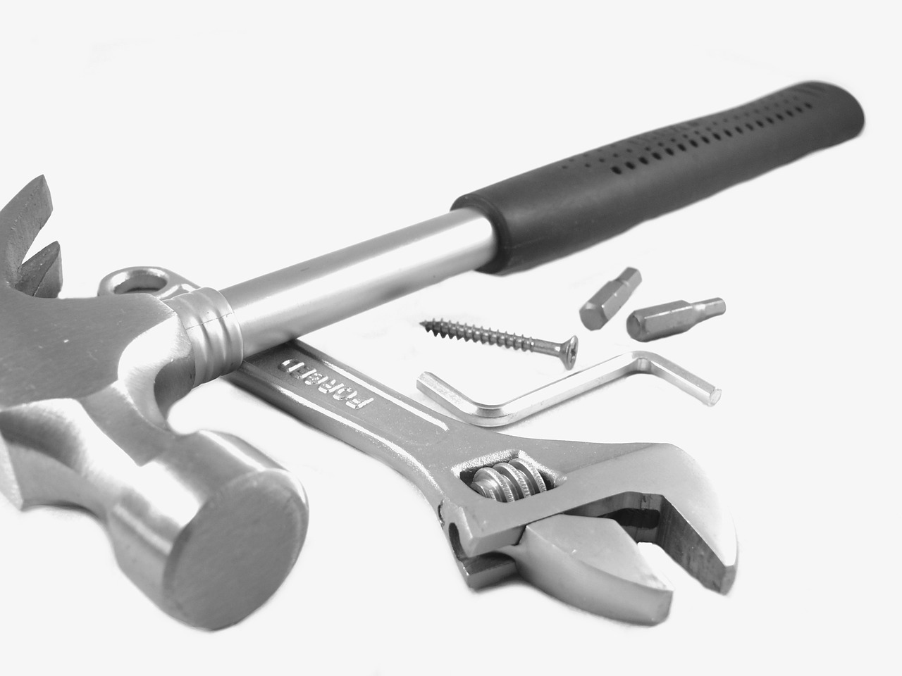 tools, hammer, wrench-15539.jpg